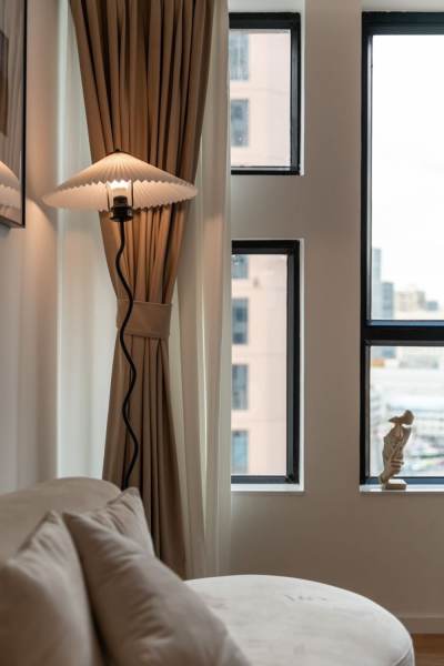 Housing image — Living Room