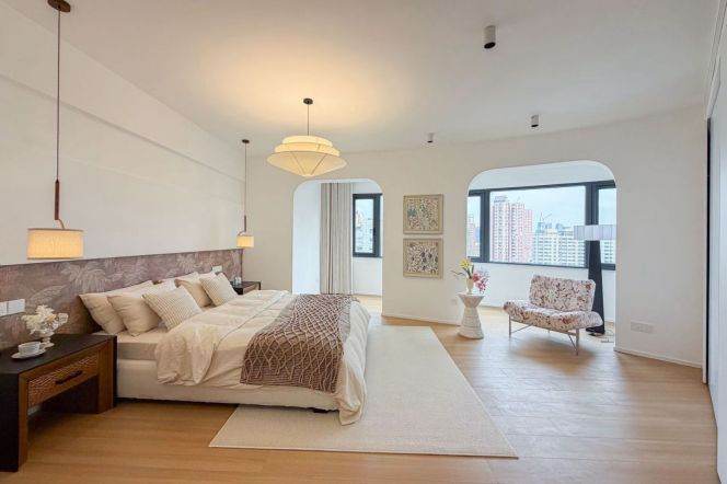 Spacious 2BR Apartment in Old Xuhui (L9/L12)