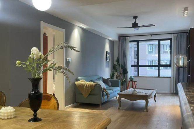 3BR Apartment near People's Square