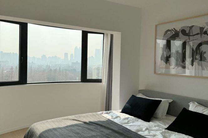 2BR Apartment near IAPM with Outstanding View