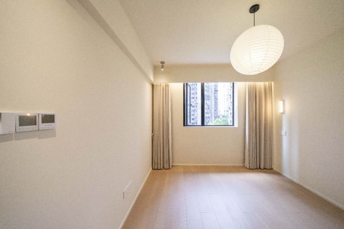 Housing image — Bedroom