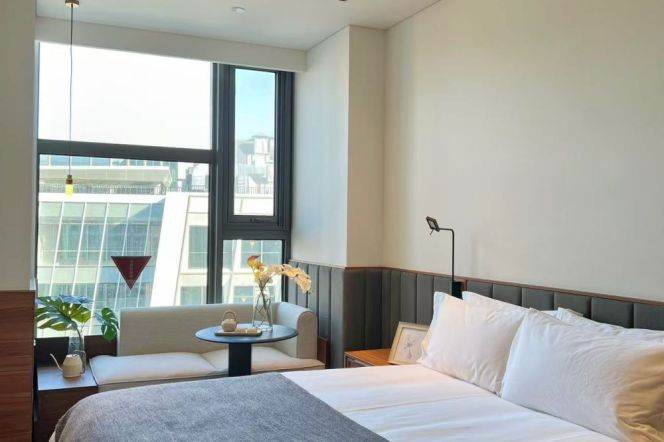 Short-Term 1BR Serviced Apartment near Guilin Rd Metro