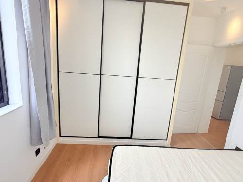 Housing image — Bedroom