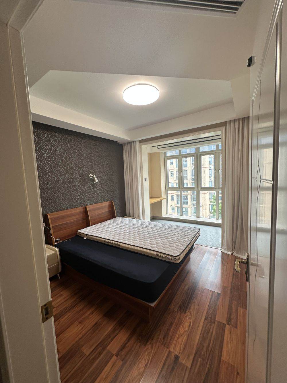 Housing image — Bedroom