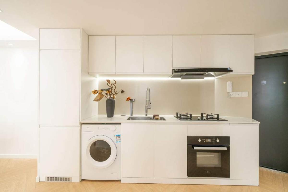 Housing image — Kitchen