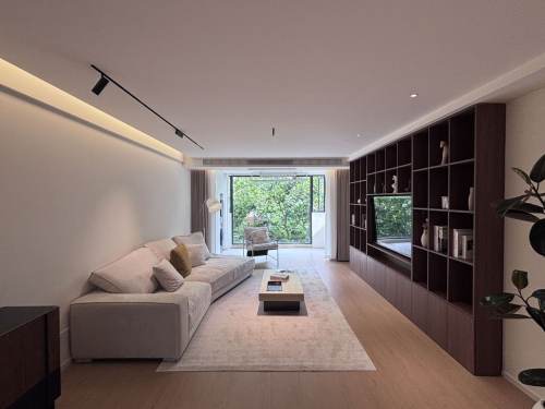 Housing image — Living Room