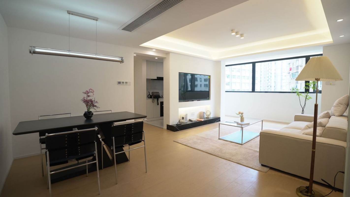 Housing image — Living Room