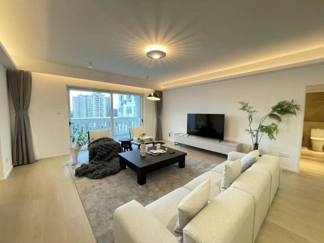 Housing image — Living Room