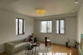 2BR Apartment in Jing'an with Outstanding View (L7)