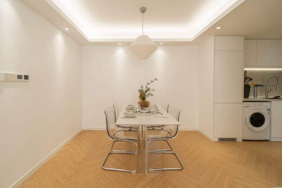 Housing image — Dining Area