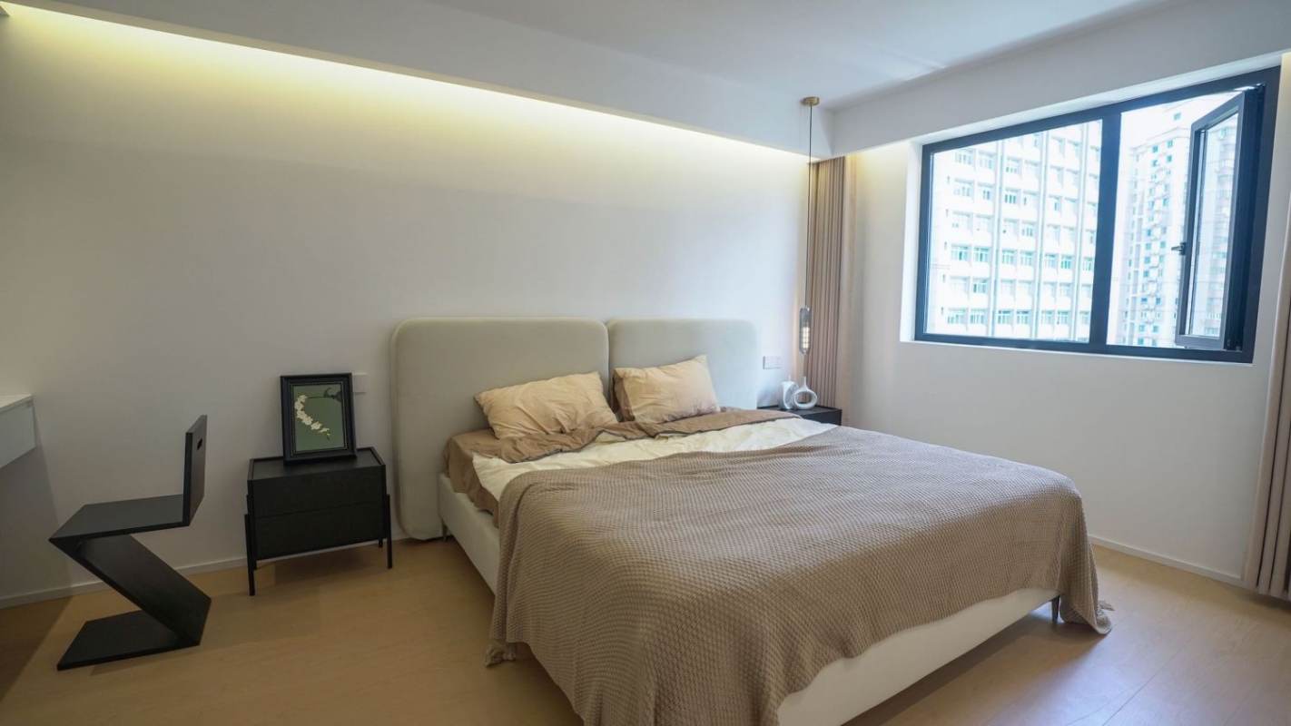 Housing image — Bedroom