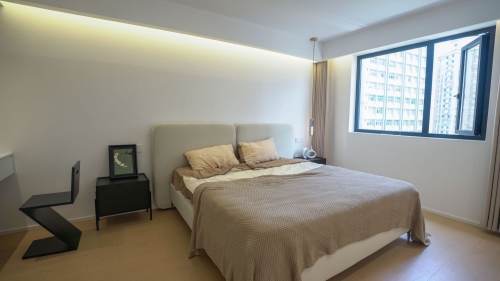 Housing image — Bedroom