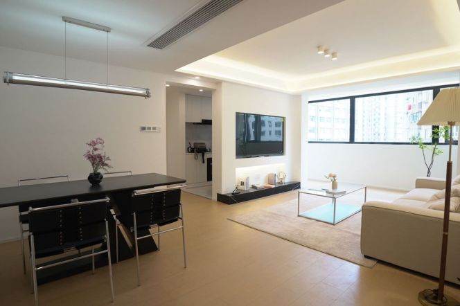 2BR Apartment near Changshou Rd Metro (L7/L13)