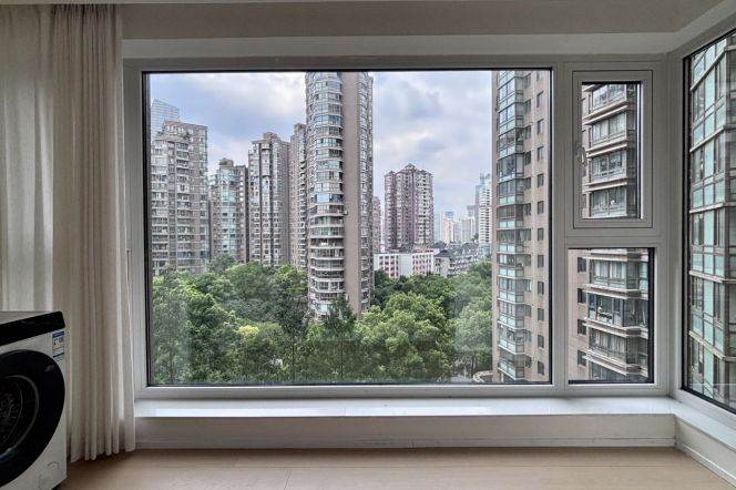 3BR Apartment in Jing'an with Floor-to-Ceiling Windows (L13/L14)