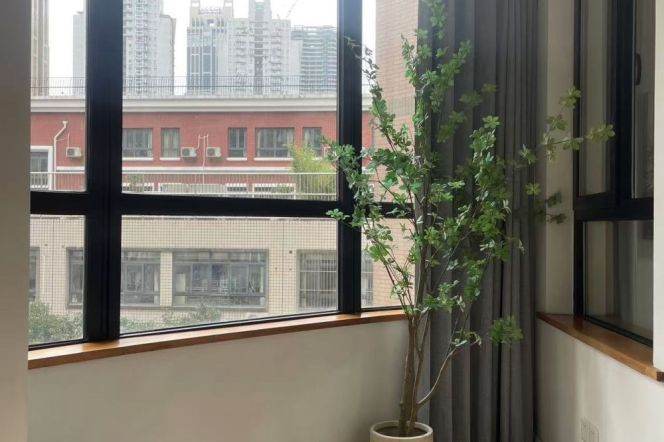 3BR Apartment near People's Square