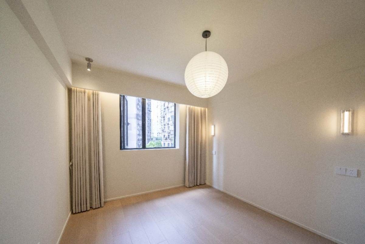 Housing image — Bedroom