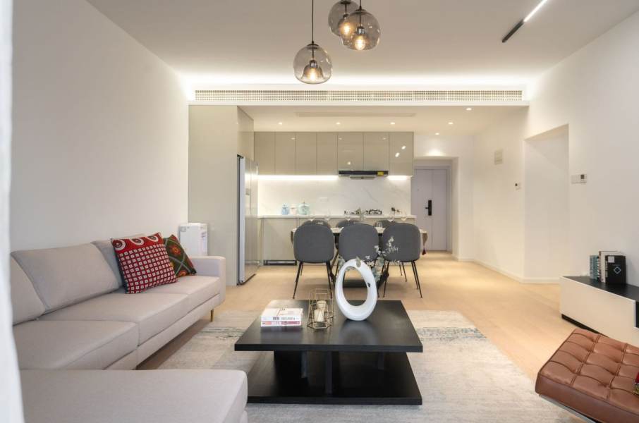 Housing image — Living Room