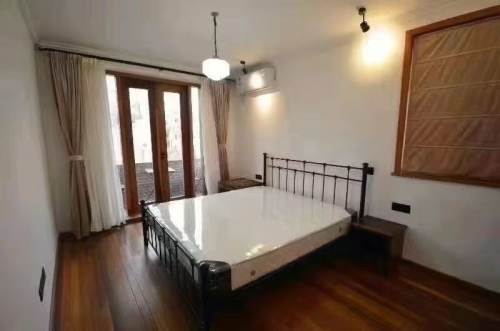 Housing image — Bedroom