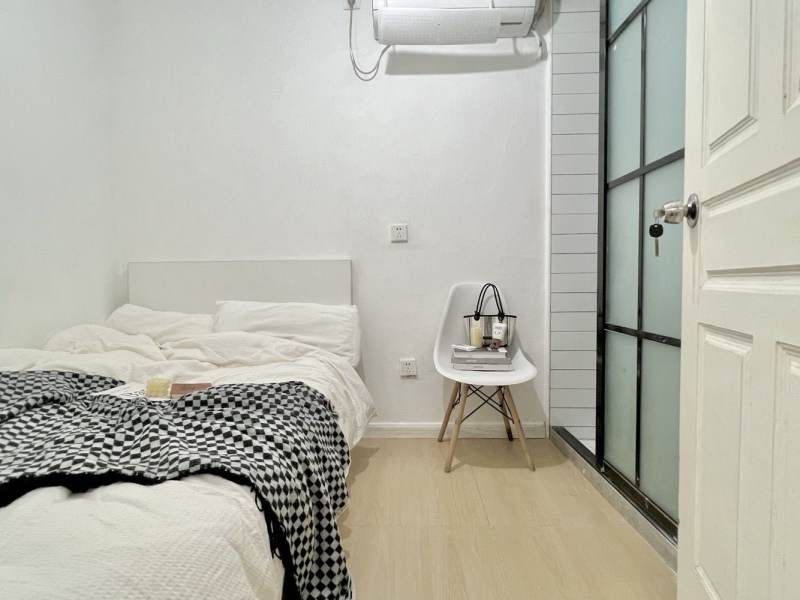 Housing image — Bedroom