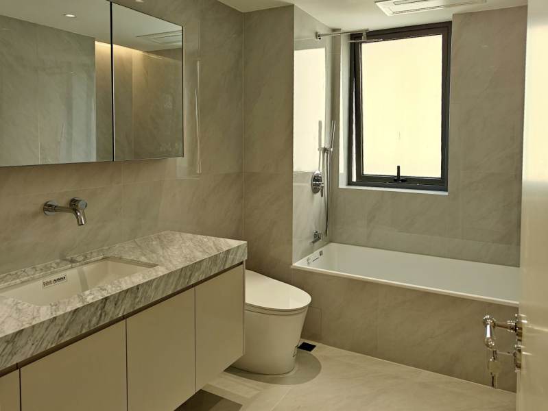 Housing image — Bathroom
