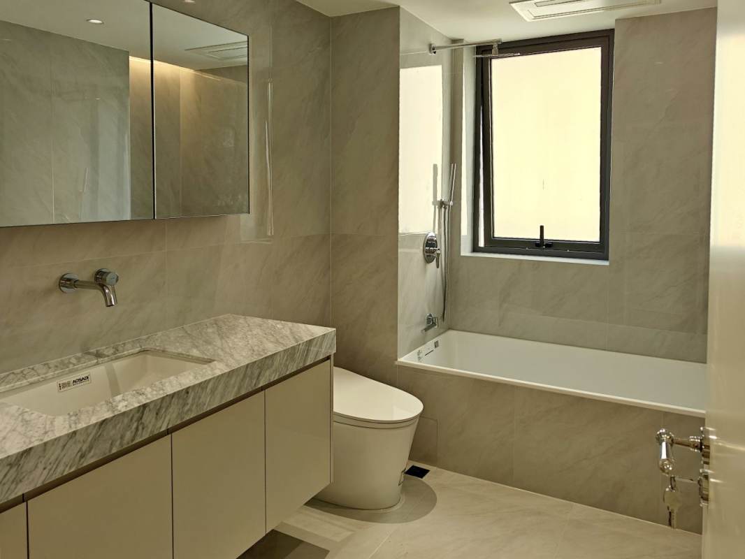 Housing image — Bathroom