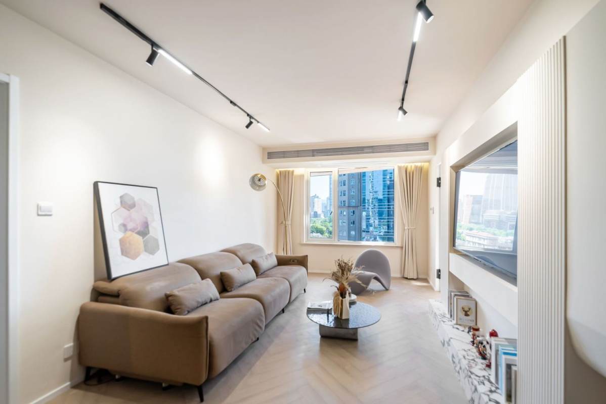Housing image — Living Room