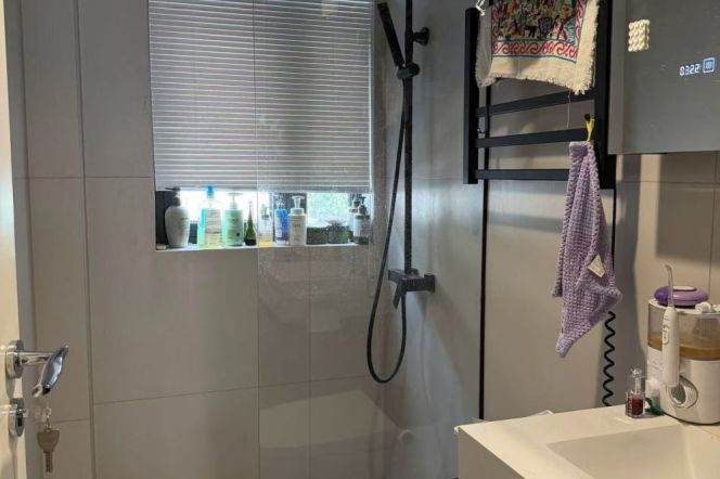 1BR Apartment near Jiaotong University Metro (L10/L11)