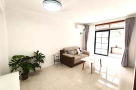 1BR Apartment near Jiaotong University Metro with Terrace