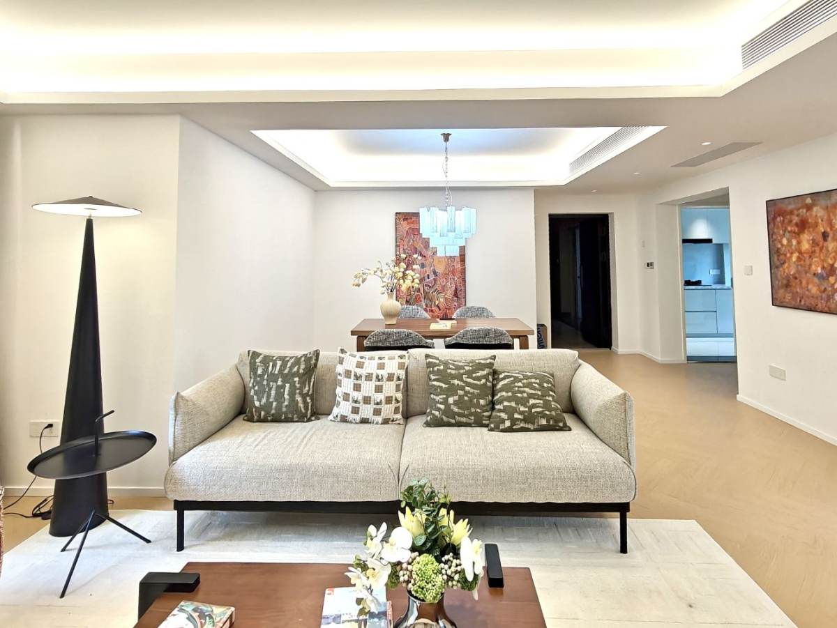 Housing image — Living Room