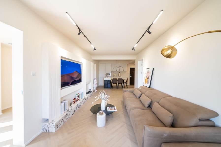 Housing image — Living Room