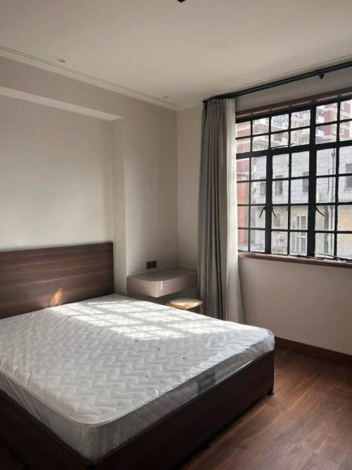 Housing image — Bedroom