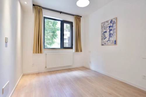 Housing image — Bedroom