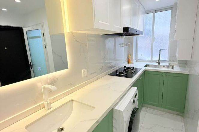 1BR Apartment near Zhongshan Park (L2/L11)