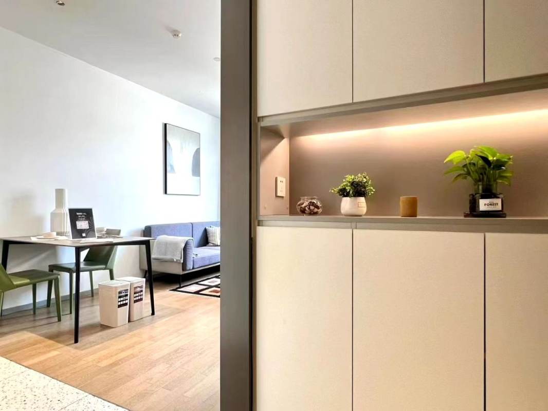 Housing image — Living Room
