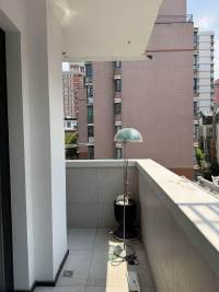 Housing image — Balcony