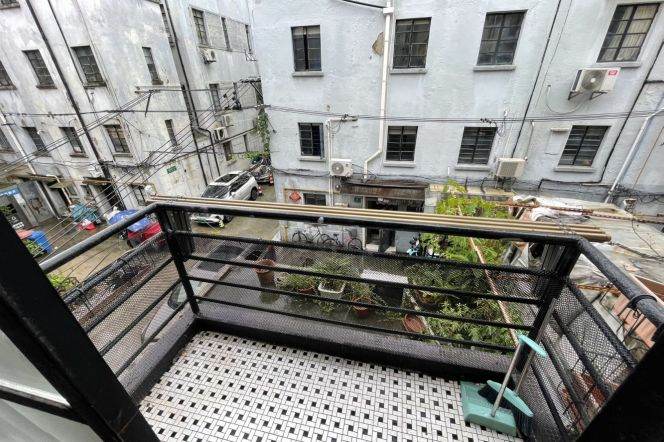 2BR Lane House in Old Xuhui (L10/L11)