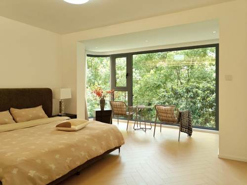 Housing image — Bedroom