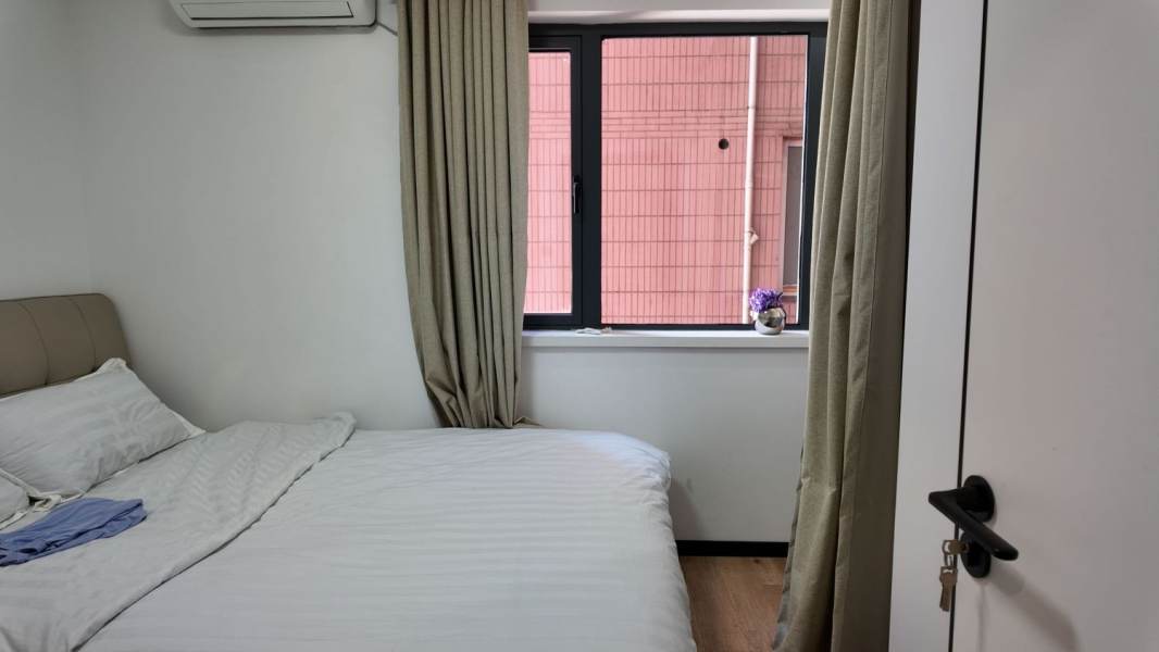 Housing image — Bedroom