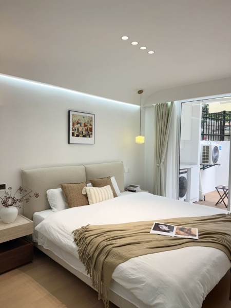 Housing image — Bedroom