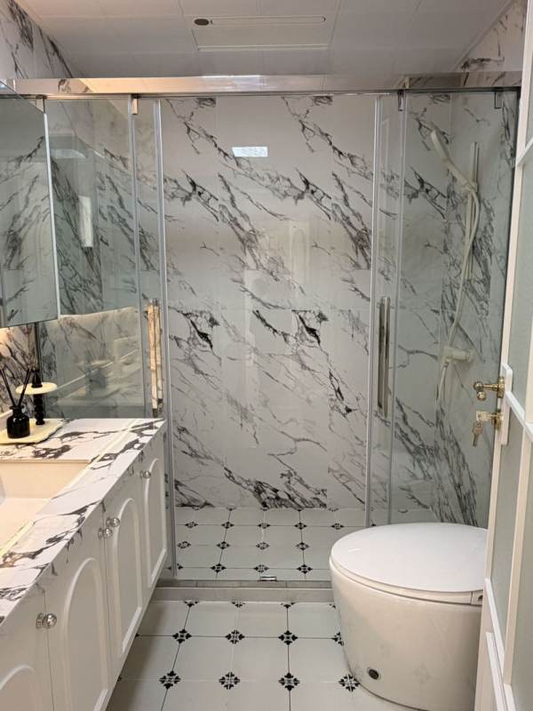 Housing image — Bathroom