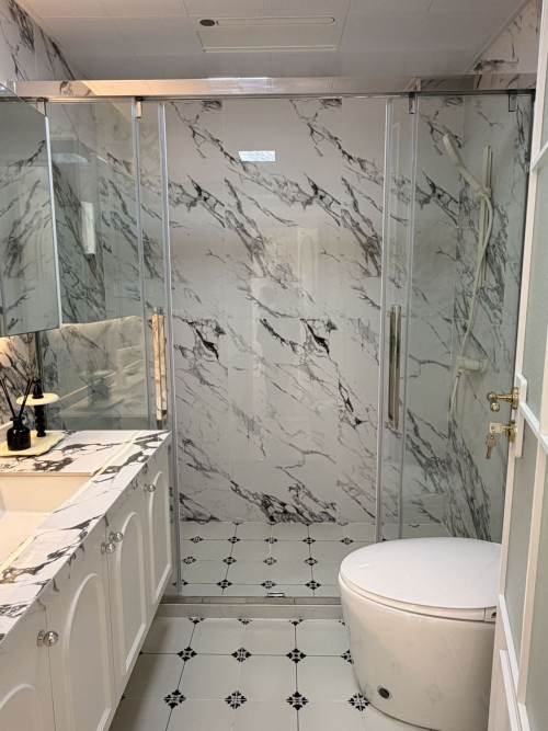 Housing image — Bathroom