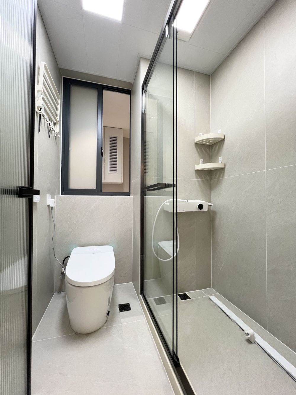 Housing image — Bathroom