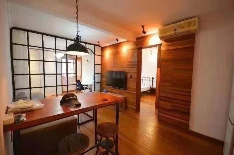 Housing image — Living Room