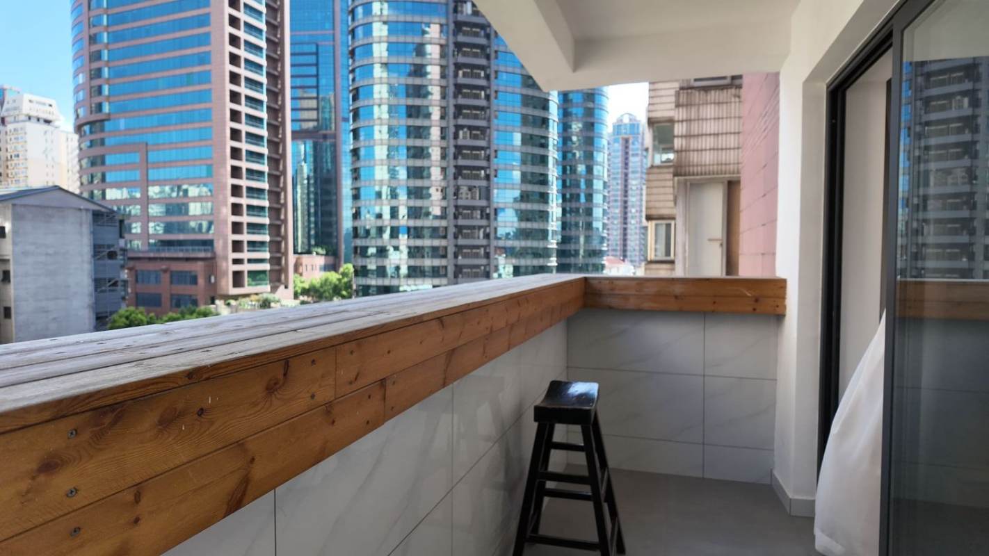Housing image — Balcony