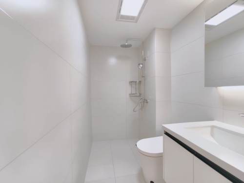 Housing image — Bathroom