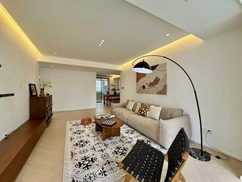 Housing image — Living Room