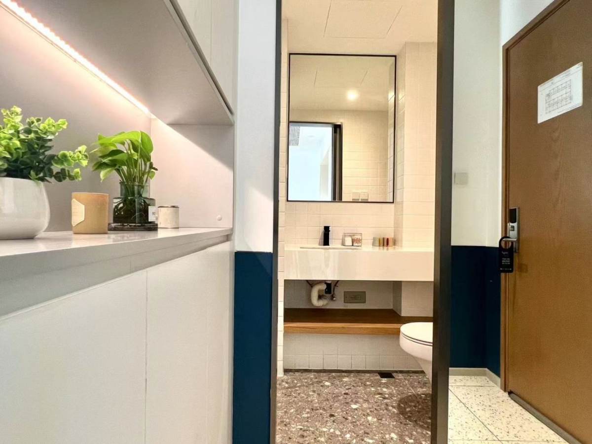 Housing image — Bathroom