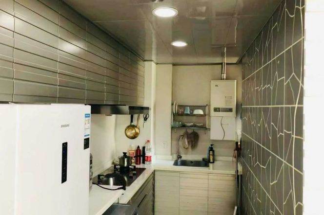 2BR Apartment near Zhongshan Park (L2/L3/L4)