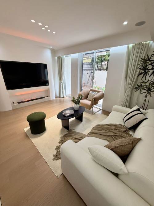 Housing image — Living Room