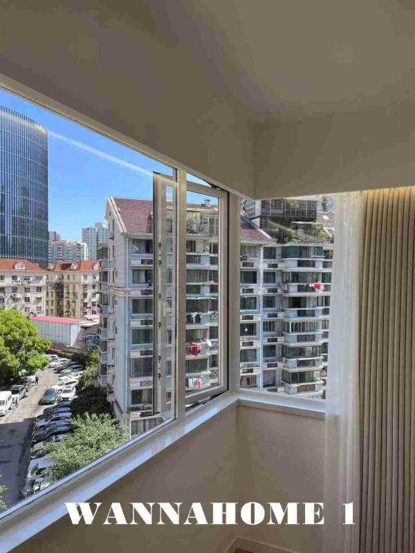 Housing image — Balcony